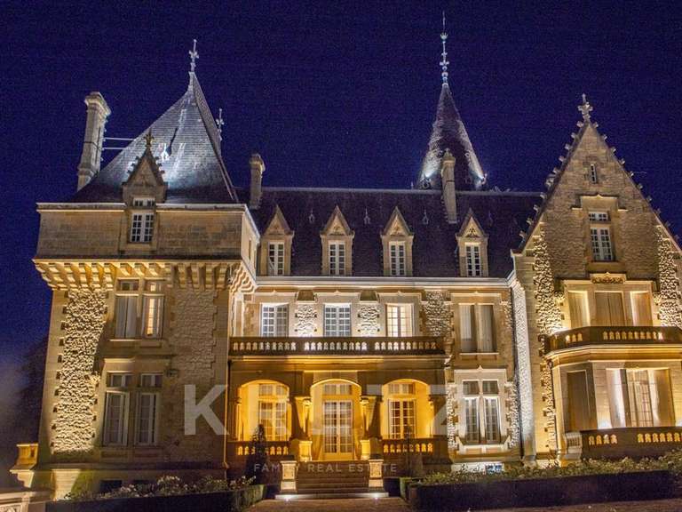 Château Fleurac - 23 chambres - 3500m²