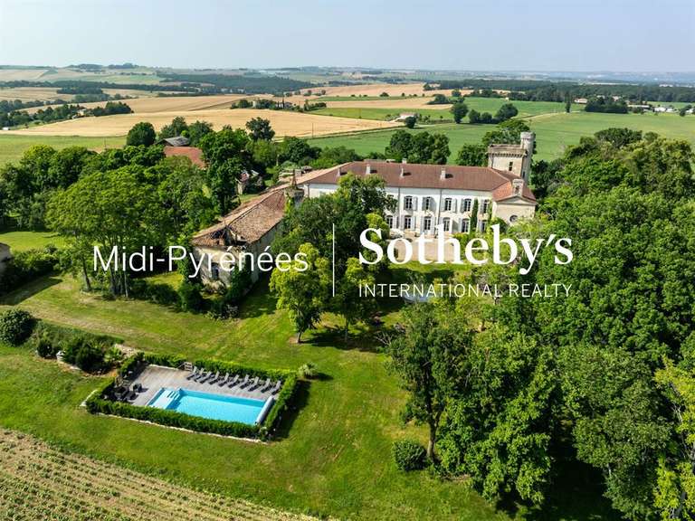 Castle Fleurance - 1432m²