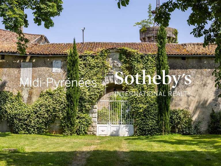 Castle Fleurance - 1432m²