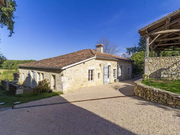 Maison Fleurance - 624m²