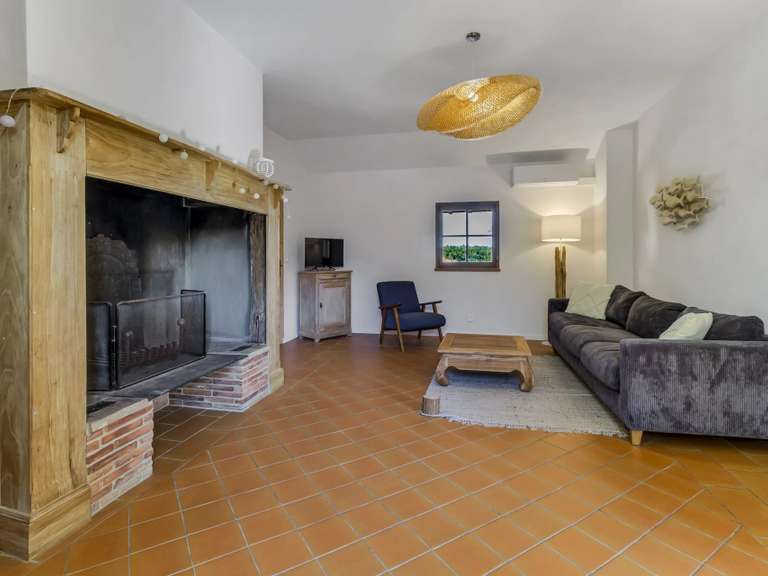 Maison Fleurance - 624m²