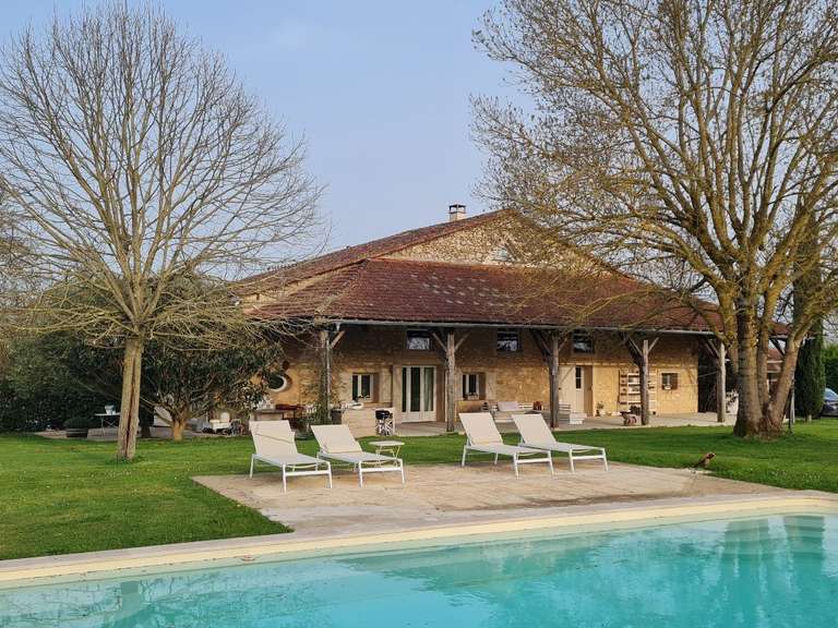 Maison Fleurance - 7 chambres - 275m²