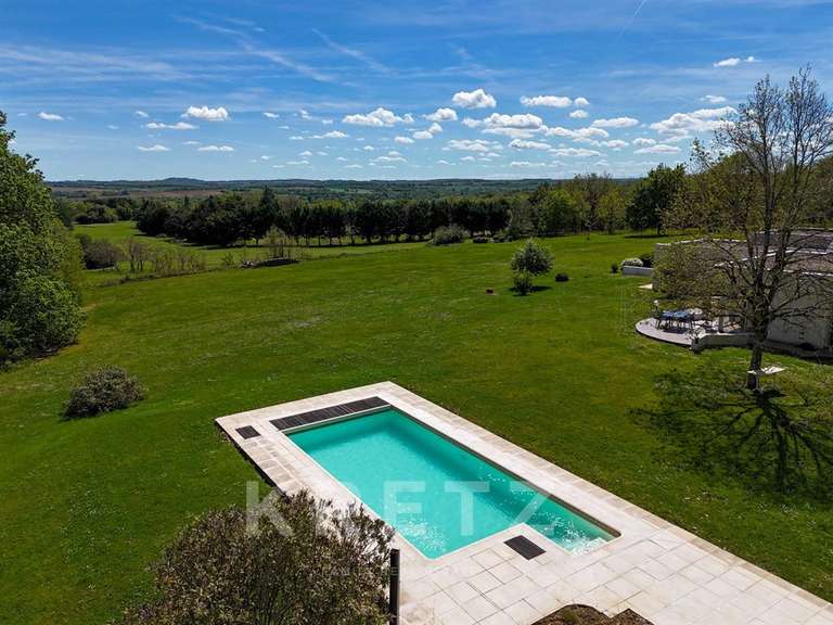 Maison Fleurance - 186m²