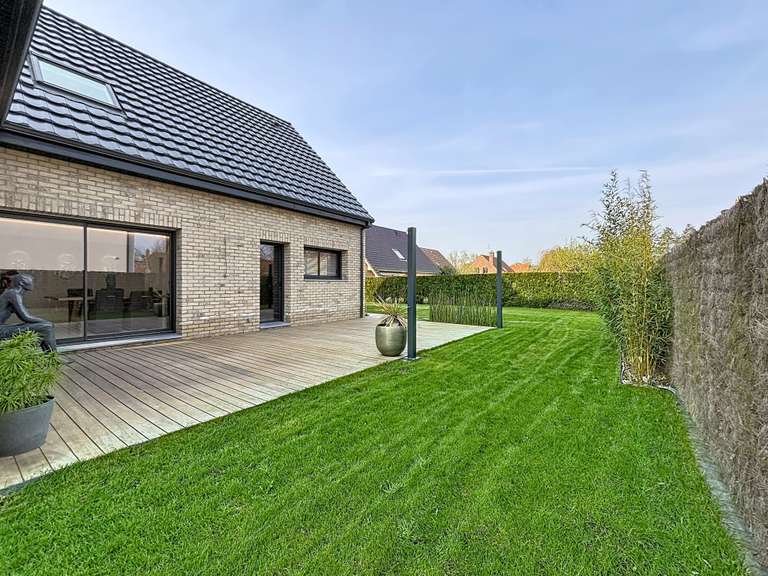 Maison Fleurbaix - 3 chambres - 188m²