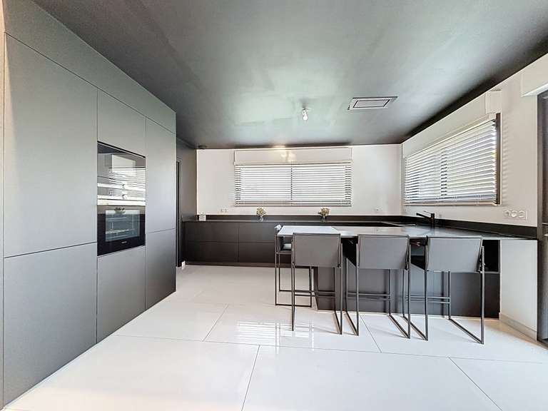 Maison Fleurbaix - 3 chambres - 188m²