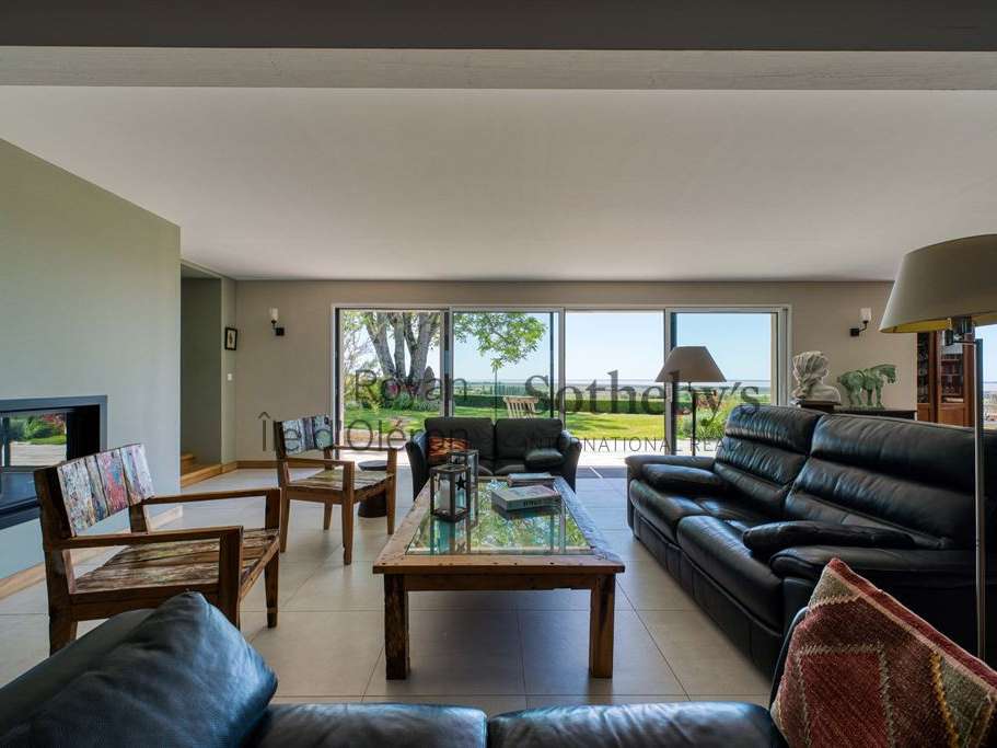 House Floirac