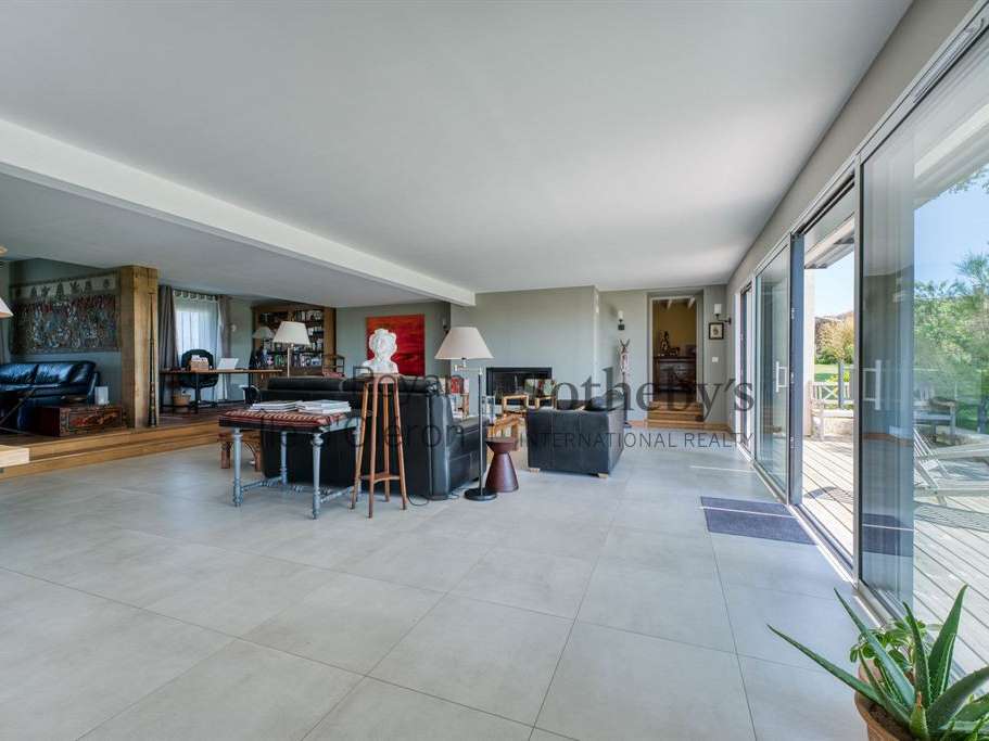 House Floirac