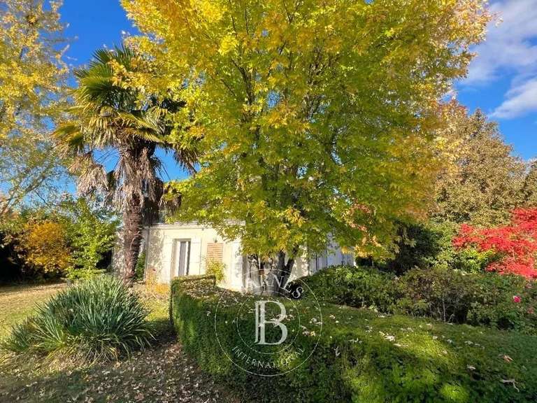 Maison Fondettes - 6 chambres - 198m²