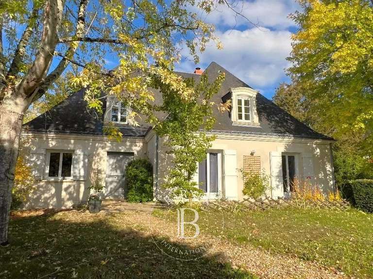 Maison Fondettes - 6 chambres - 198m²