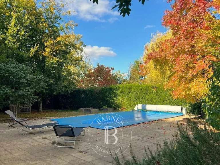 Maison Fondettes - 6 chambres - 198m²