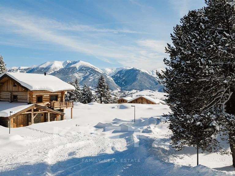 Chalet Font-Romeu-Odeillo-Via - 4 chambres - 200m²