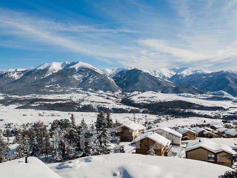 Chalet Font-Romeu-Odeillo-Via - 4 chambres - 200m²