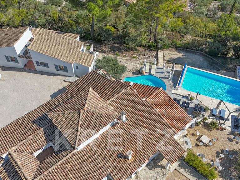 Maison Fontaine-de-Vaucluse - 14 chambres - 420m²