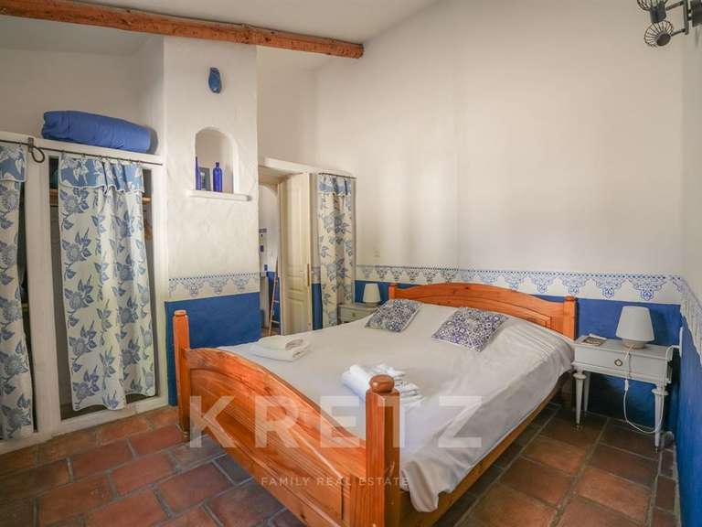 Maison Fontaine-de-Vaucluse - 14 chambres - 420m²
