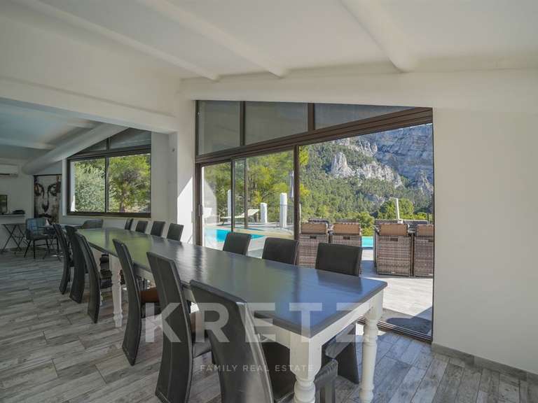 Maison Fontaine-de-Vaucluse - 14 chambres - 420m²