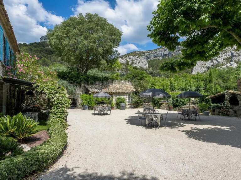Maison Fontaine-de-Vaucluse - 5 chambres - 405m²
