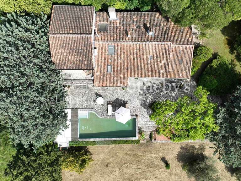 Maison Fontaine-de-Vaucluse - 3 chambres - 160m²