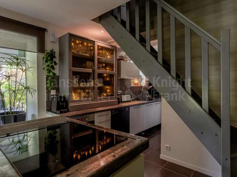 Maison Fontaine-de-Vaucluse - 5 chambres - 405m²