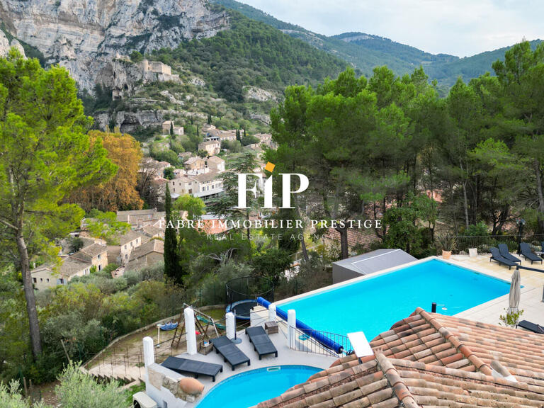 Propriété Fontaine-de-Vaucluse - 14 chambres - 420m²
