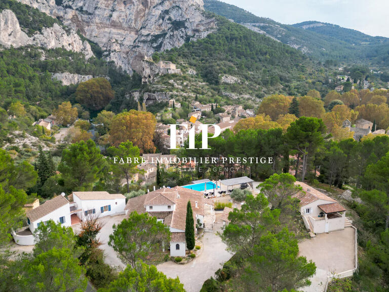 Propriété Fontaine-de-Vaucluse - 14 chambres - 420m²