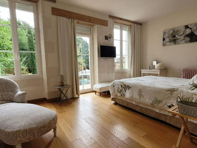 Sale Property Fontaine-le-Comte - 4 bedrooms