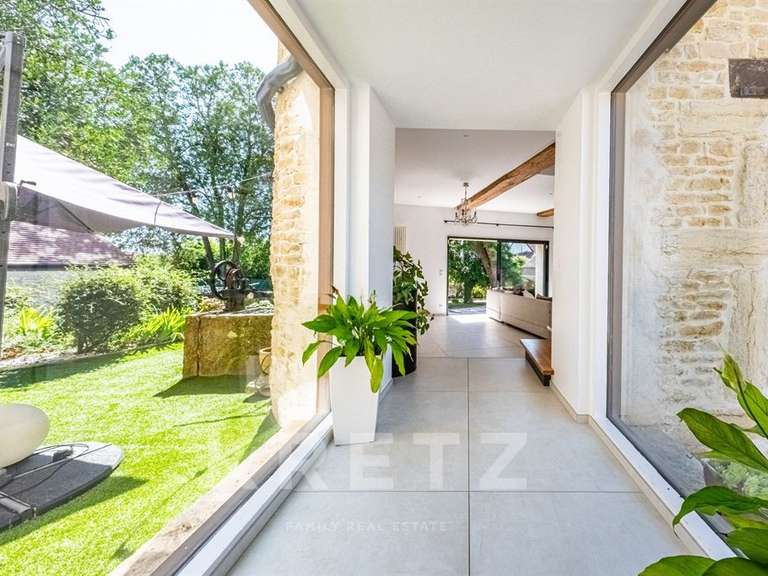 House Fontaine-lès-Dijon - 6 bedrooms - 300m²