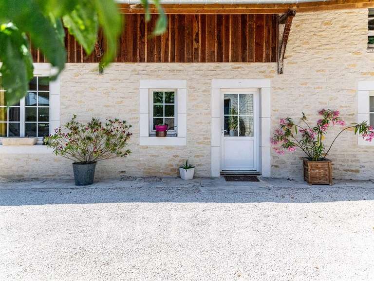 Maison Fontaine-lès-Dijon - 6 chambres - 300m²