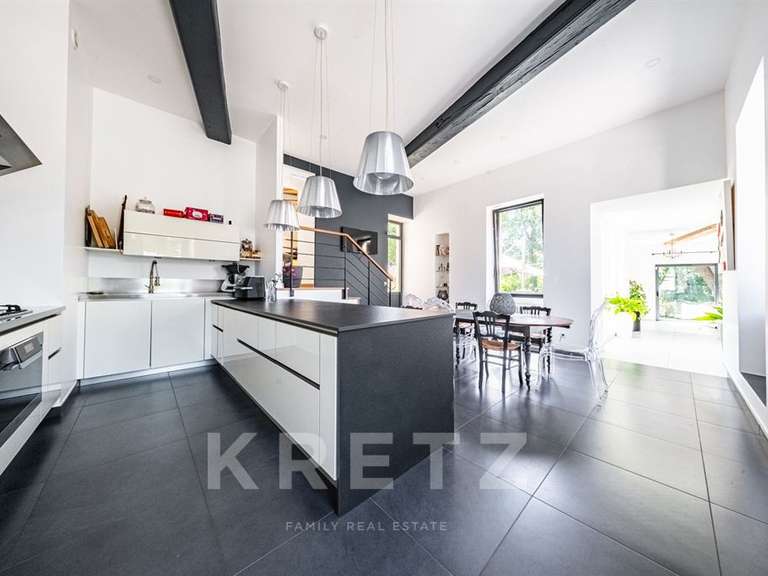 House Fontaine-lès-Dijon - 6 bedrooms - 300m²