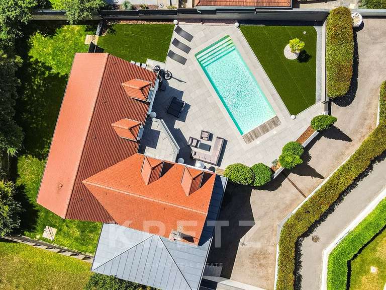 House Fontaine-lès-Dijon - 5 bedrooms - 300m²