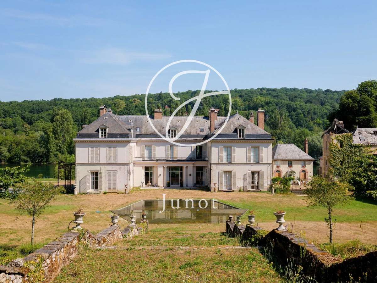 Château Fontainebleau