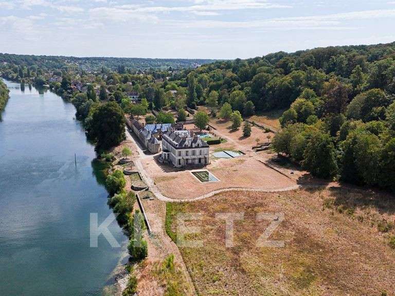 Château Fontainebleau - 1200m²