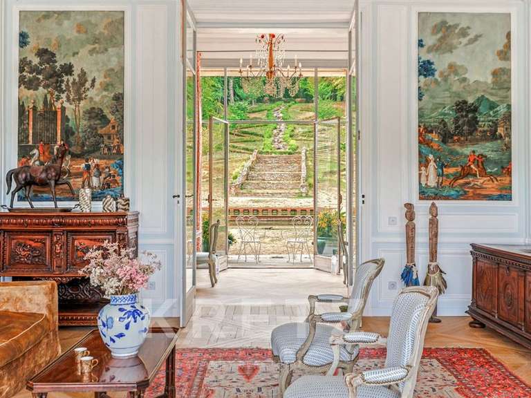 Château Fontainebleau - 1200m²