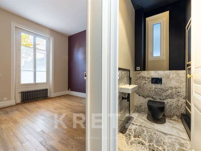 Mansion Fontainebleau - 8 bedrooms - 371m²