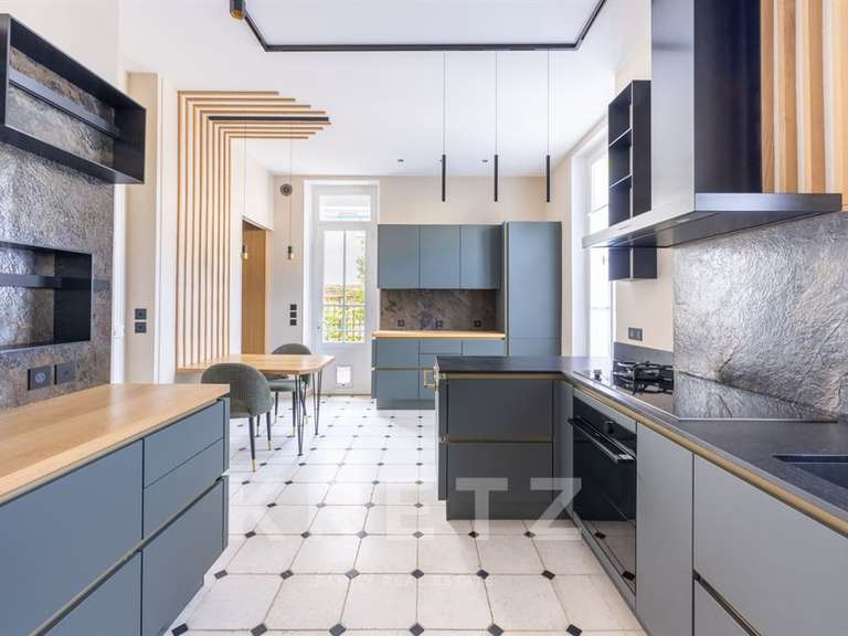 Mansion Fontainebleau - 8 bedrooms - 371m²