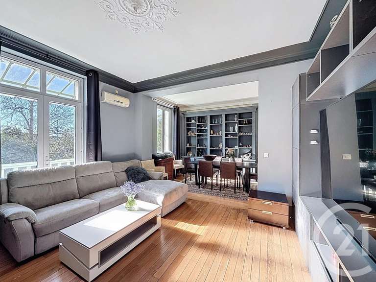 Maison Fontainebleau - 6 chambres - 257m²