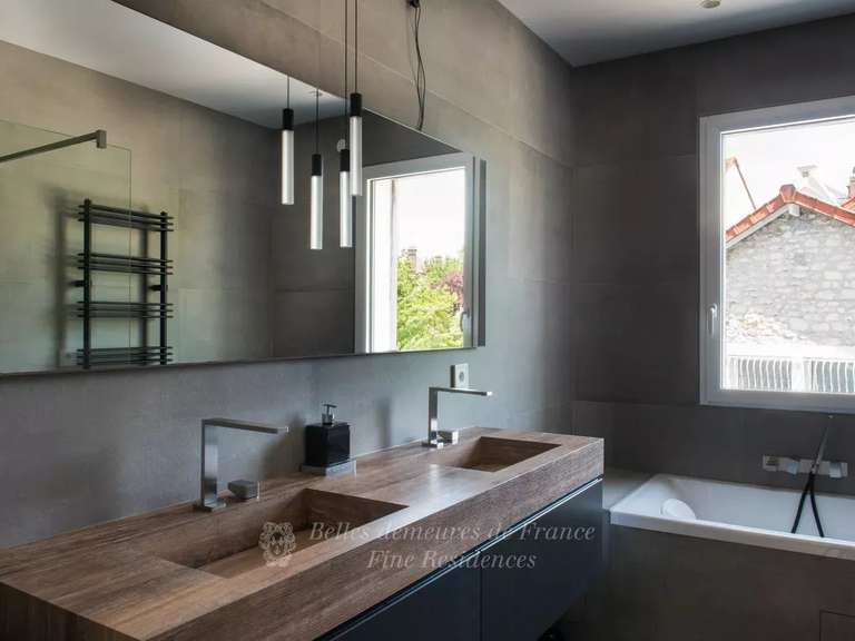 Maison Fontainebleau - 6 chambres - 550m²