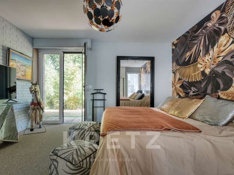 Maison Fontainebleau - 4 chambres - 215m²