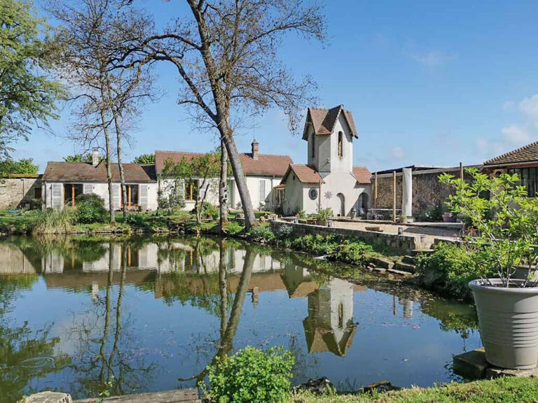 Vente Propriété Fontainebleau - 2 chambres