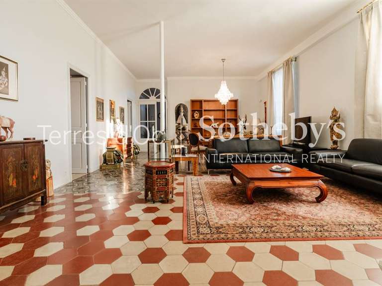 Maison Fontcouverte - 5 chambres - 353m²