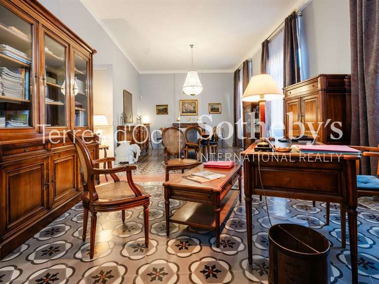 Maison Fontcouverte - 5 chambres - 353m²