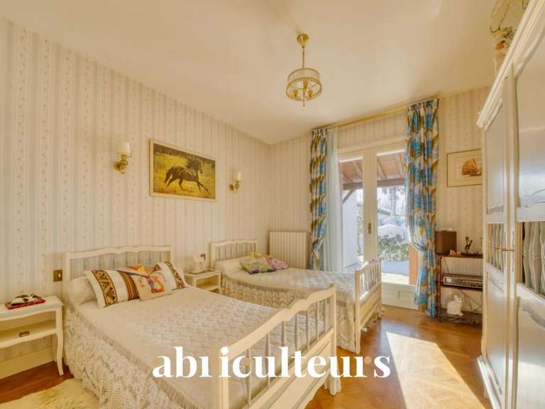 Maison Fontcouverte - 8 chambres - 600m²