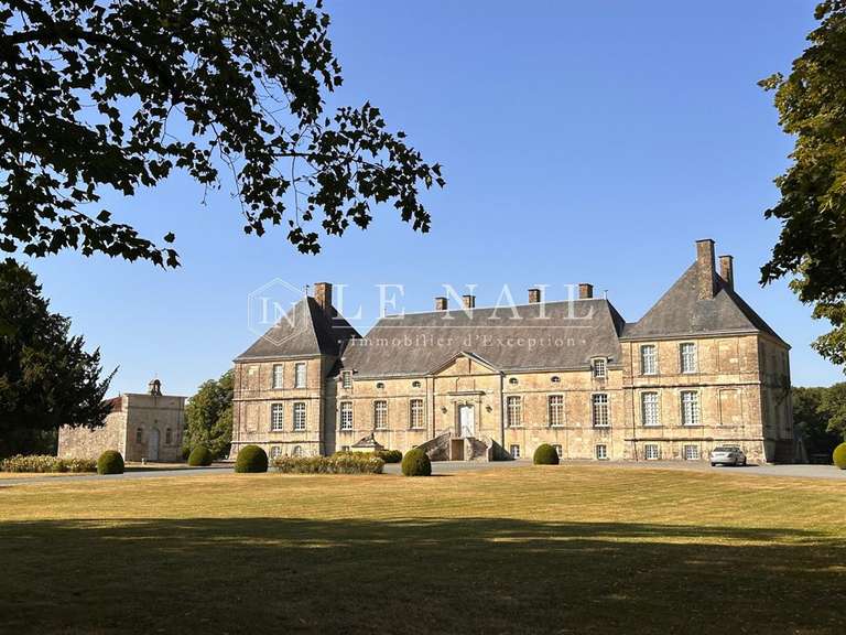 Château Fontenay-le-Comte - 6 chambres - 600m²