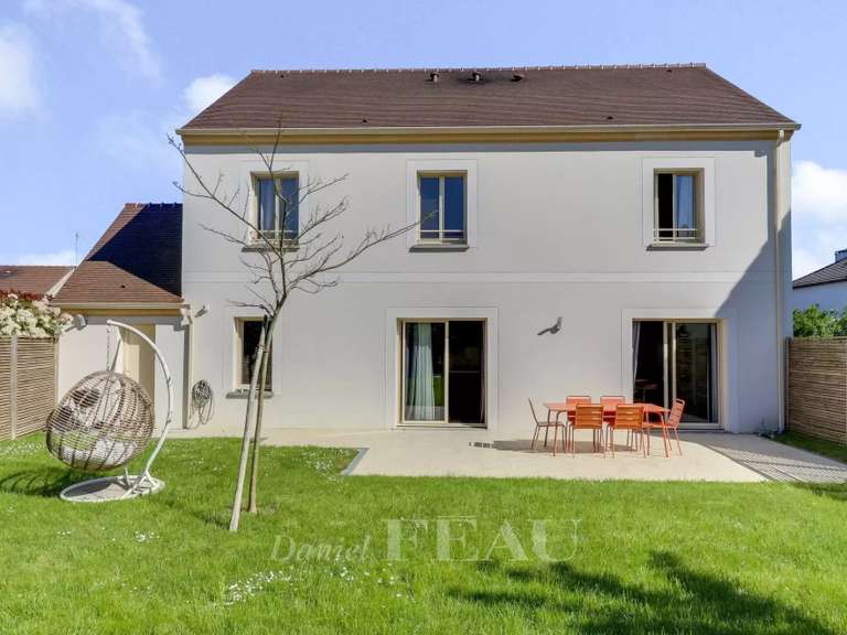 Maison Fontenay-le-Fleury - 4 chambres - 173m²