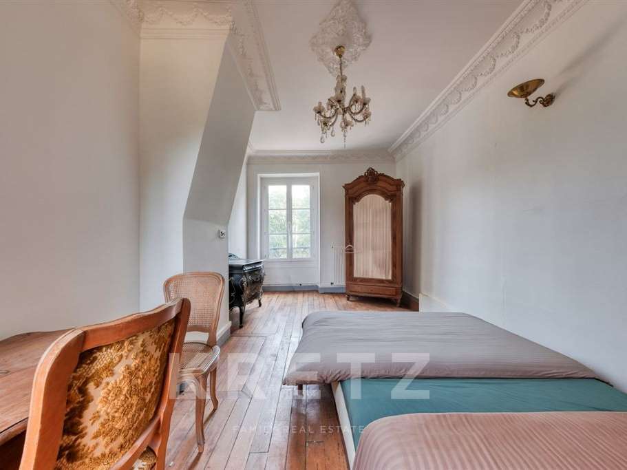 Castle Fontenay-le-Vicomte