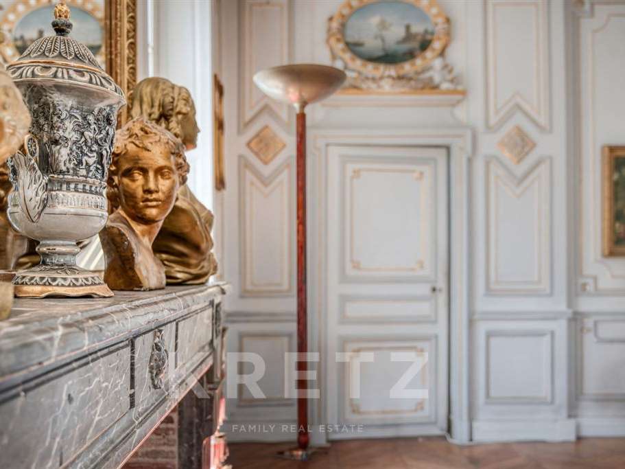 Castle Fontenay-le-Vicomte