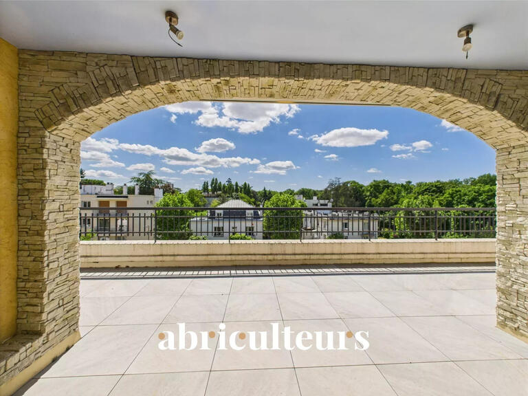 Apartment Fontenay-sous-Bois - 2 bedrooms - 211m²