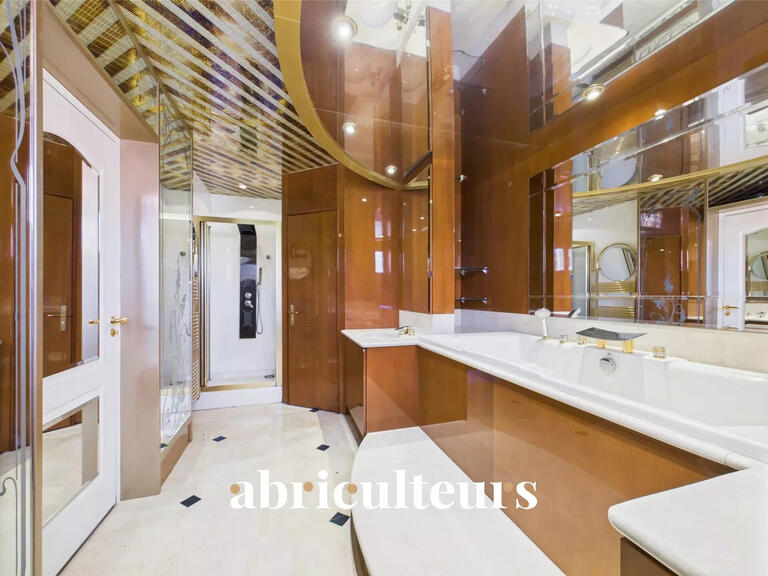 Apartment Fontenay-sous-Bois - 2 bedrooms - 211m²