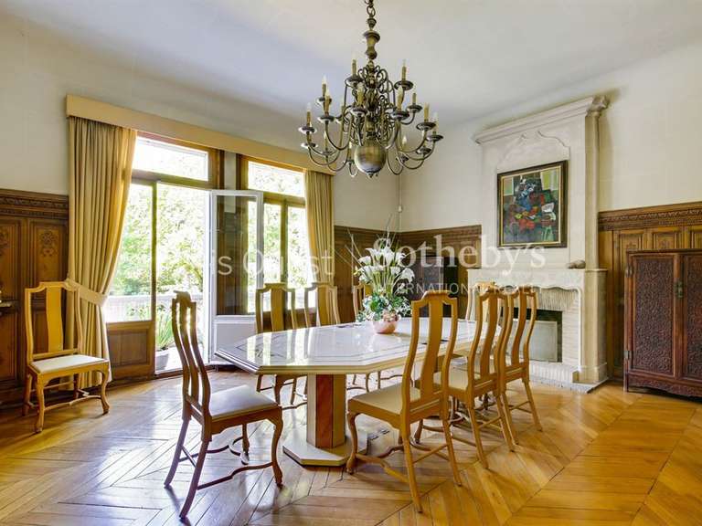 Hôtel particulier Fontenay-sous-Bois - 620m²