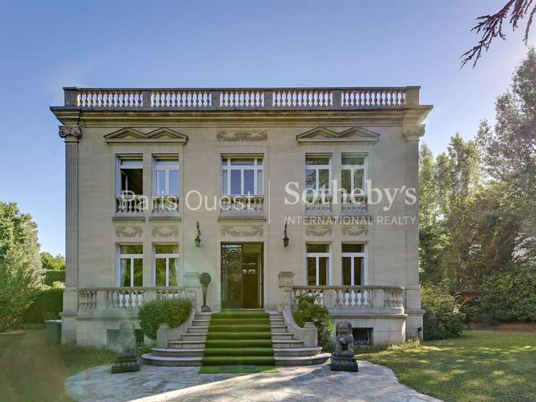Hôtel particulier Fontenay-sous-Bois - 620m²