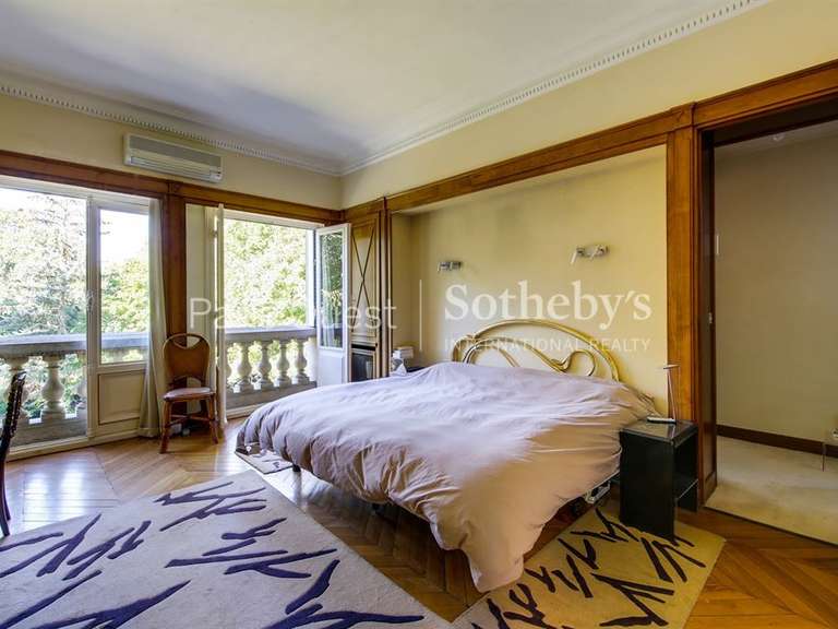 Hôtel particulier Fontenay-sous-Bois - 620m²
